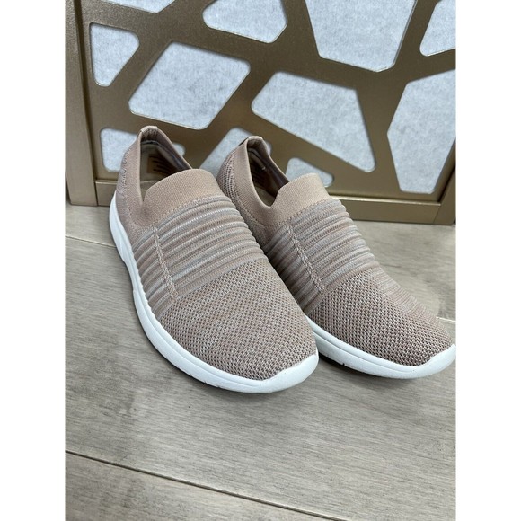 Blondo Karen Waterproof Slip-On Sneaker Women 7 M Pink Heathered Knit - Picture 4 of 10